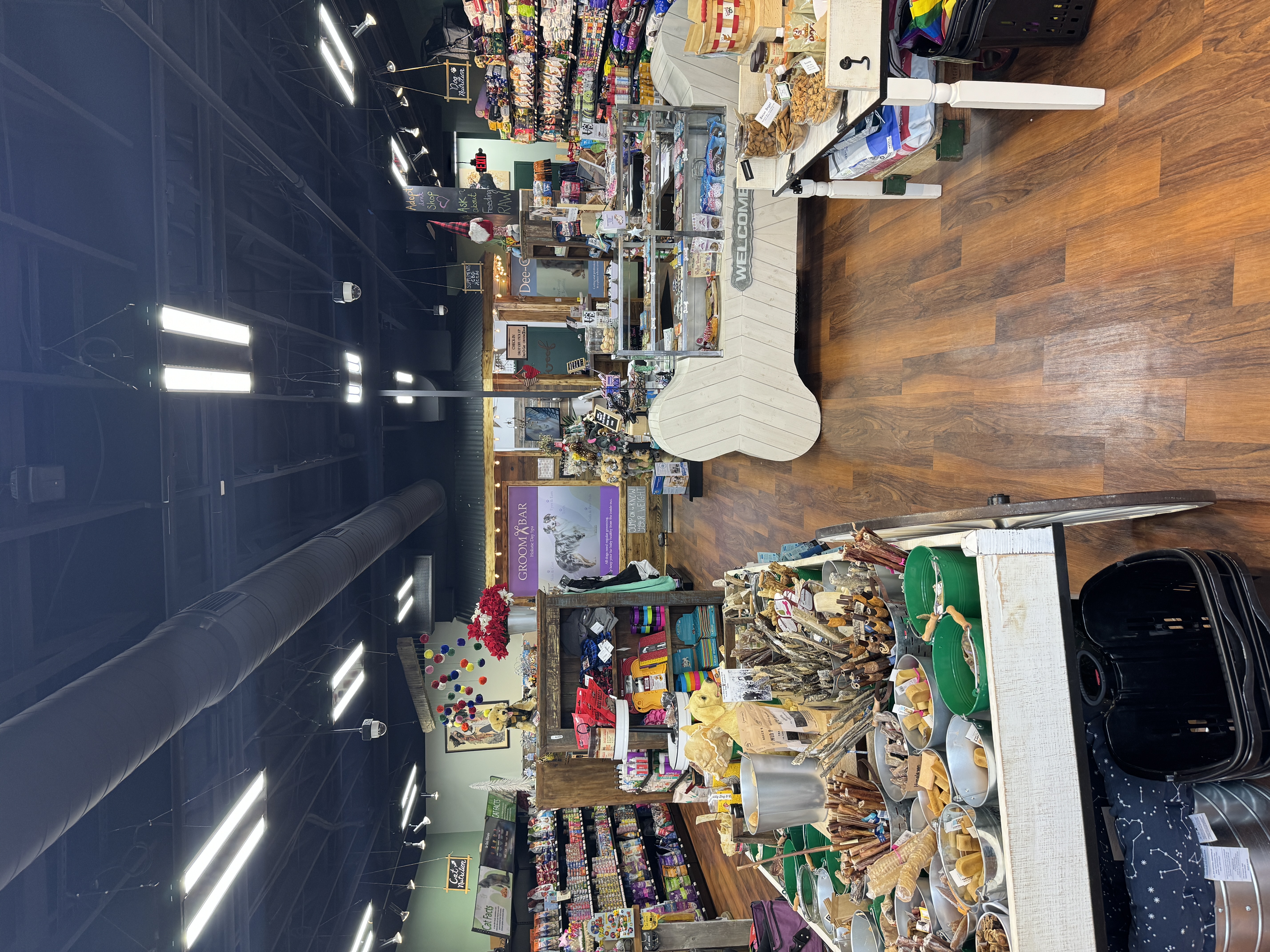 store banner