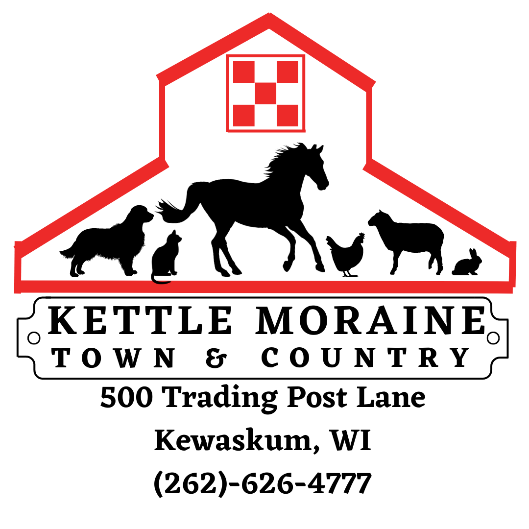 Kettle Moraine Town & Country logo
