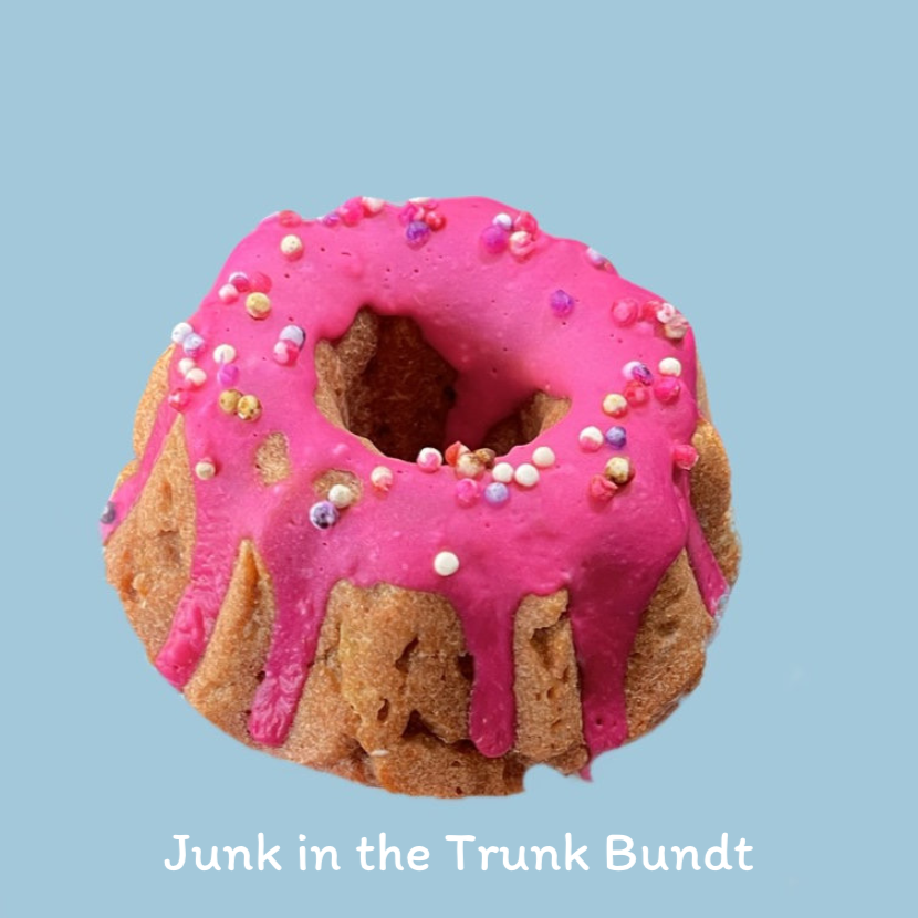 Junk in the Trunk Bundt Large