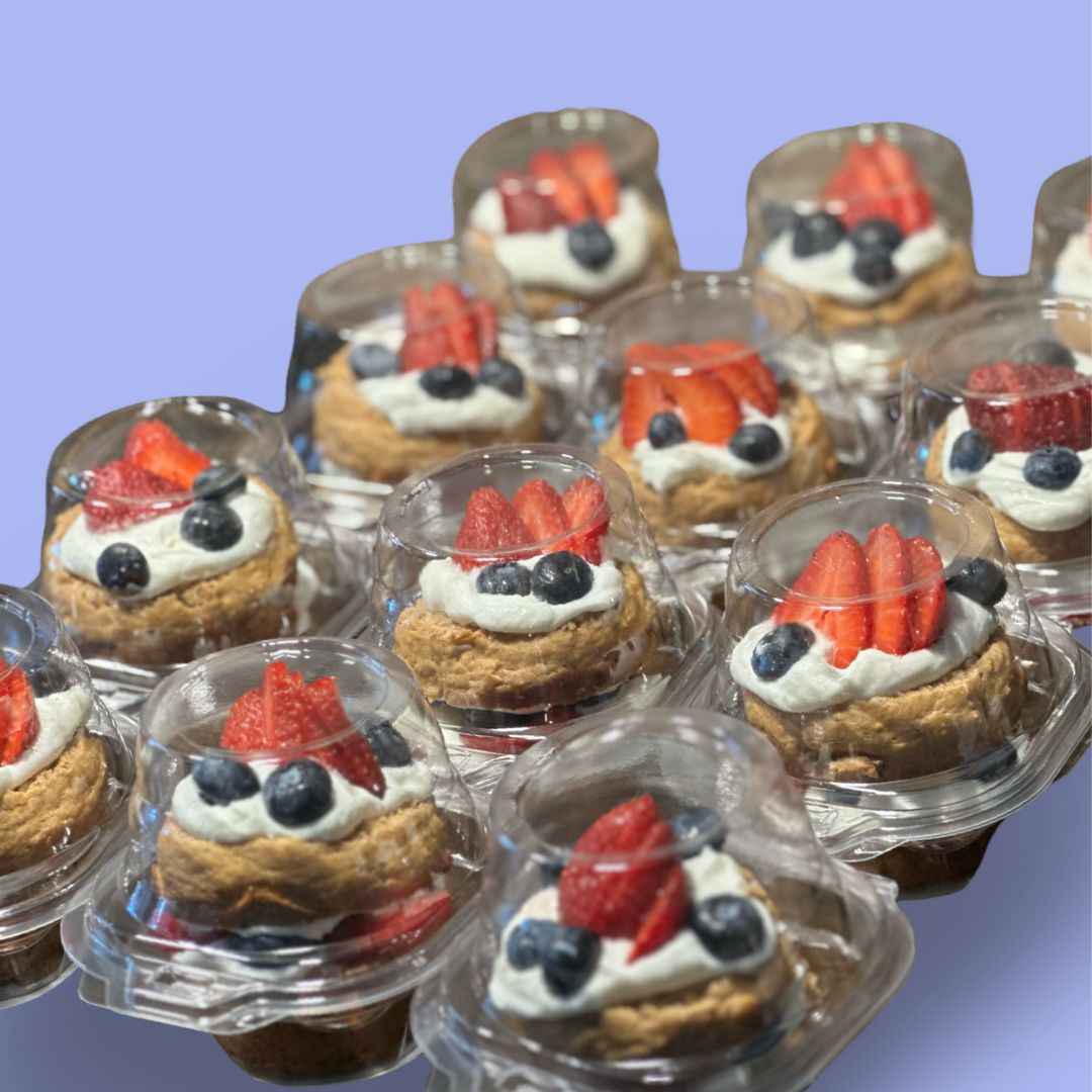 Berry Chantilly Cupcake