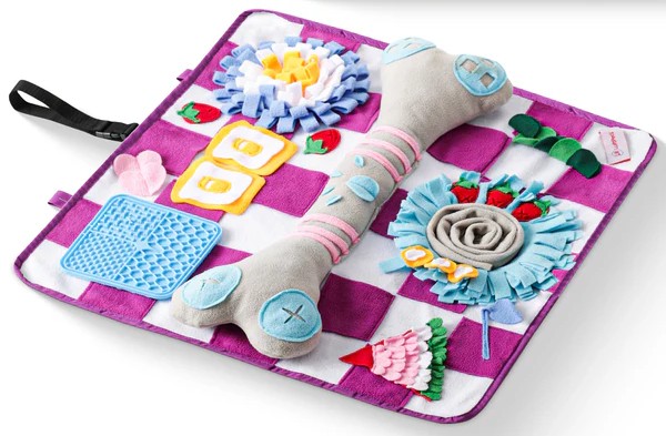 Squeaky Bone Snuffle Mat