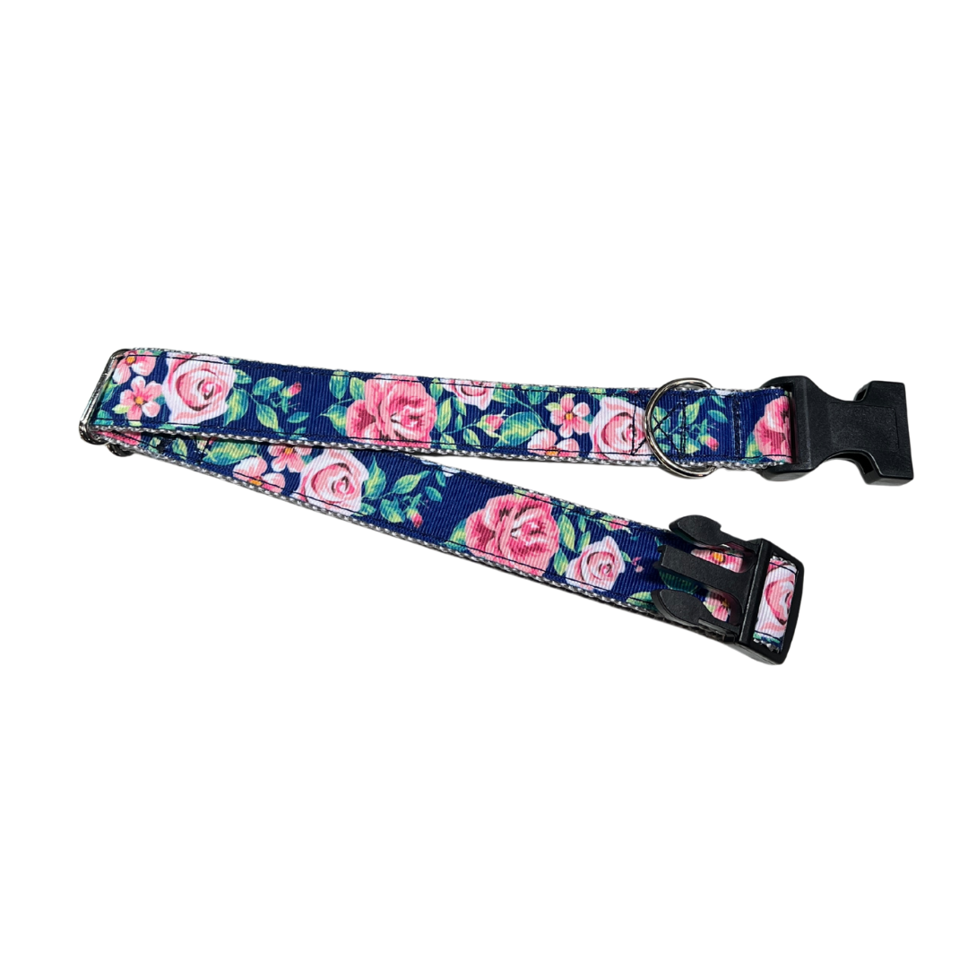 Parish Pets- 1" Wide Dog Collar Navy With Roses Medium