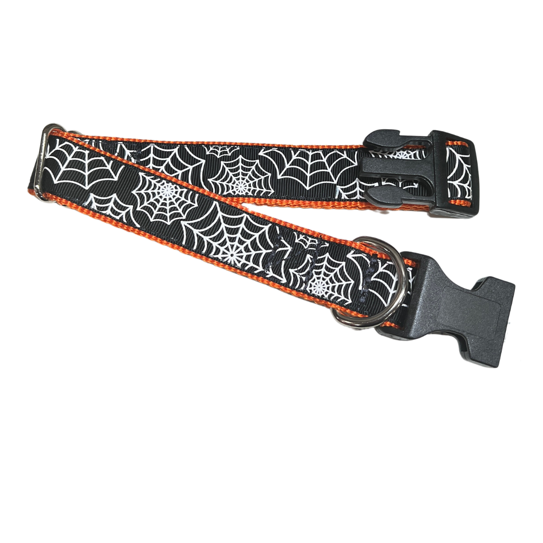 Parish Pets- 1" Wide Dog Collar White Spiderwebs Large