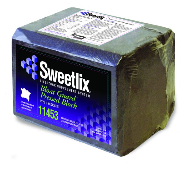Sweetlix Bloat Guard Pressed Block Cattle Supplement, 33-lb (Size: 33-lb)