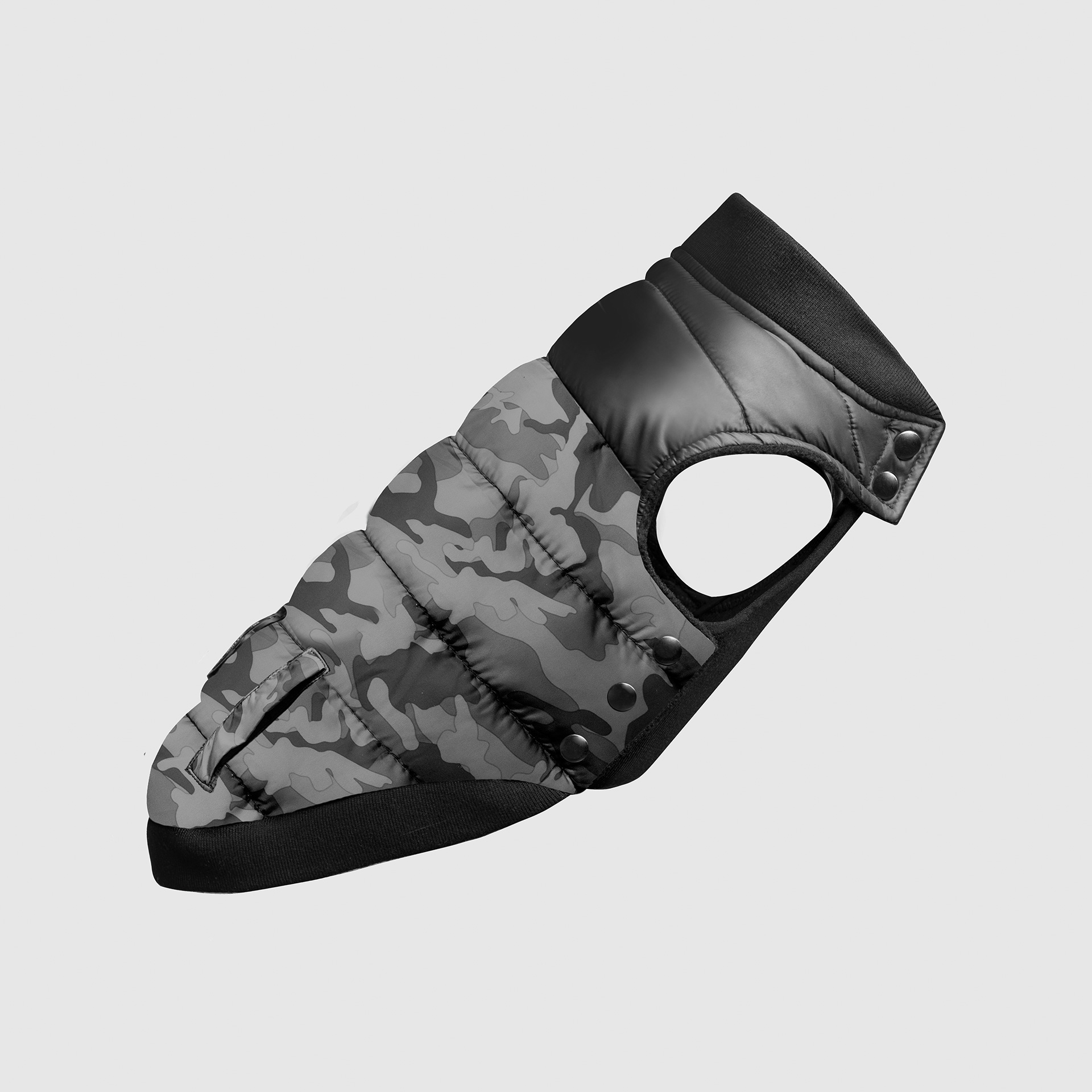Canada Pooch Summit Stretch Dog Vest, Black Camo, 22-in