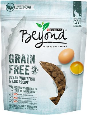 Purina Beyond Ocean Whitefish & Egg Recipe Grain-Free Cat Treats, 2.1-oz