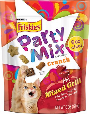 Friskies Party Mix Crunch Mixed Grill Cat Treats, 6-oz