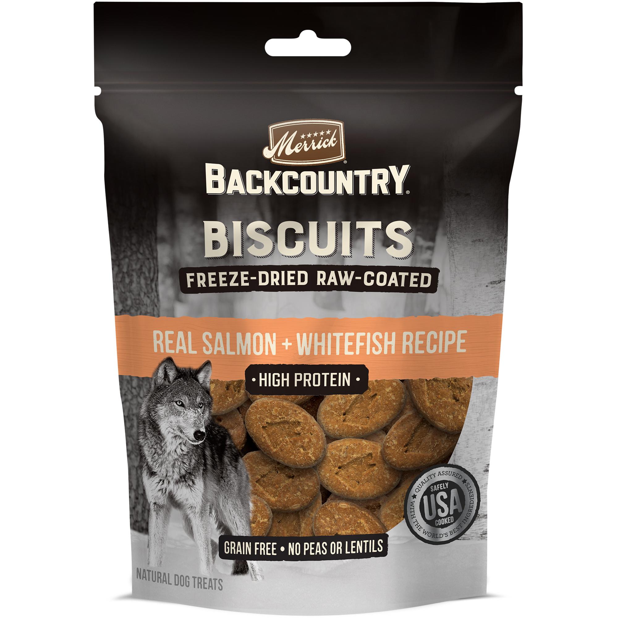 Merrick Backcountry Biscuits Real Salmon + Whitefish Grain-Free Raw-Coated Freeze-Dried Dog Treats