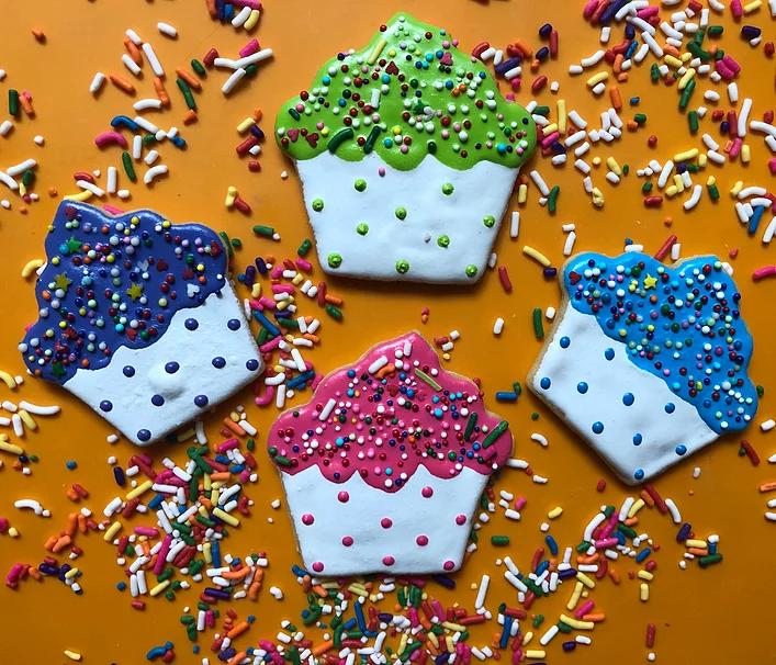 Fetch & Friskers Fetch's Favorites Cupcake Dog Treats