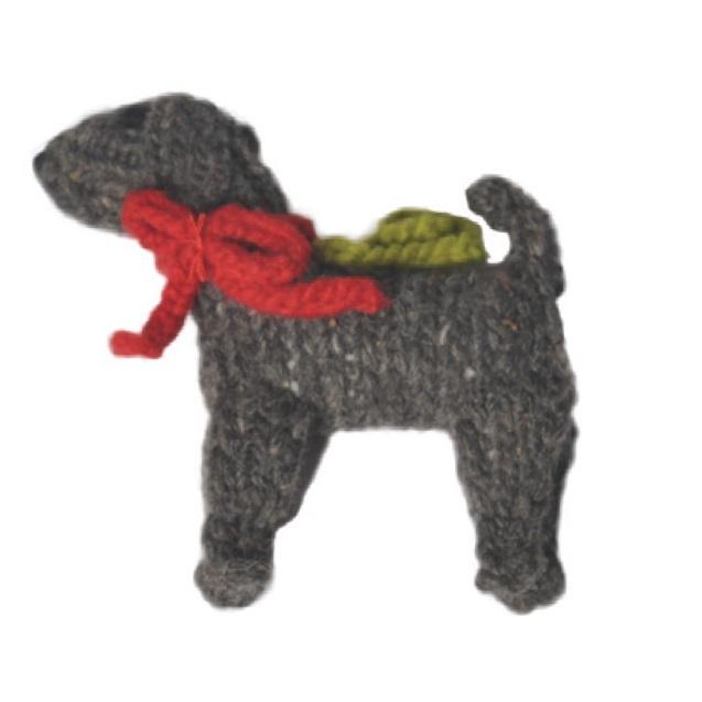 Chilly Dog Weimaraner Dog Ornament