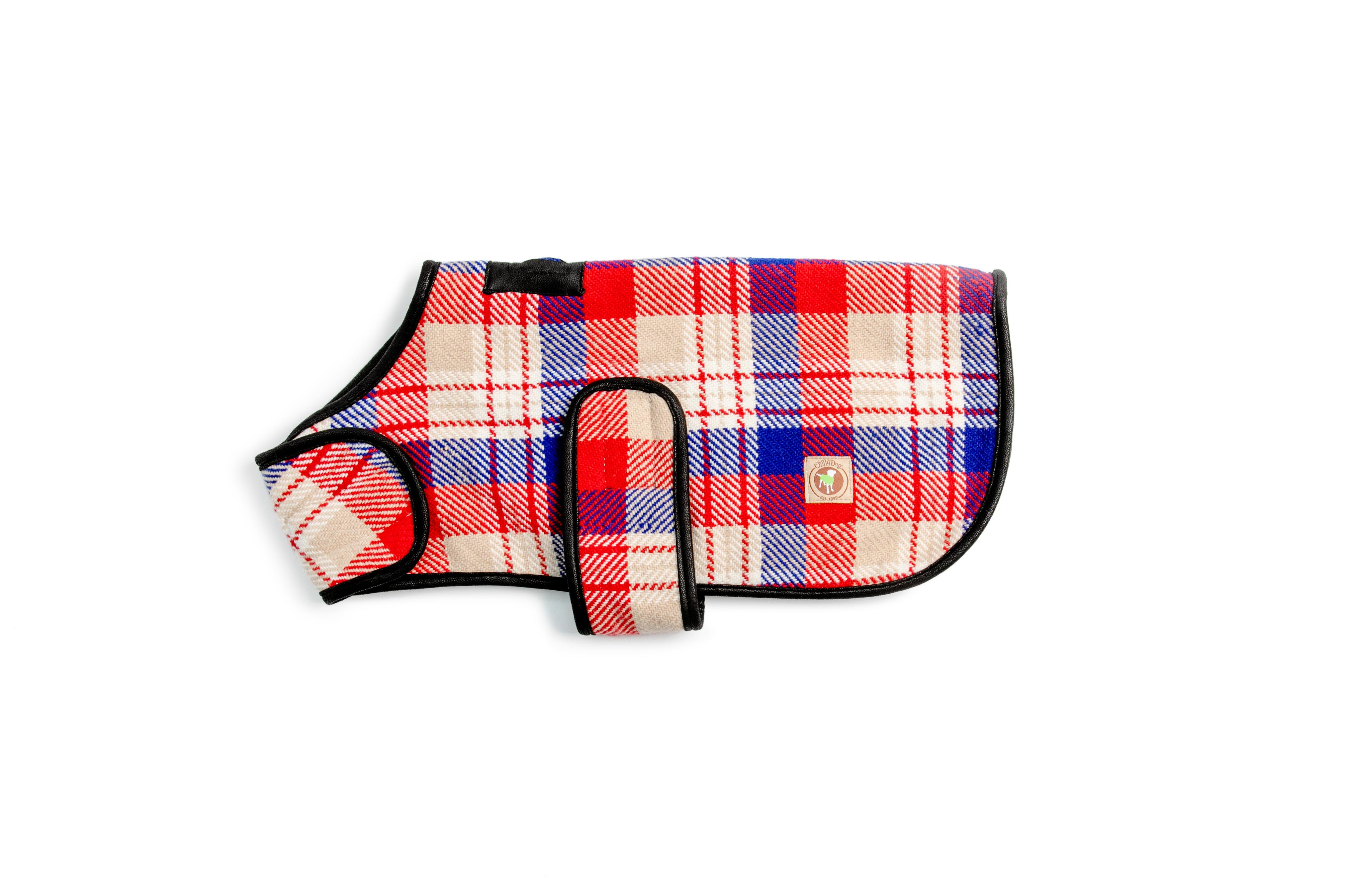 Chilly Dog Blanket Dog Coat, Red Field, Small