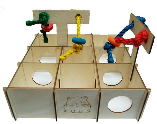 Zoo-Max Labyrinth 2T Small Animal Toy