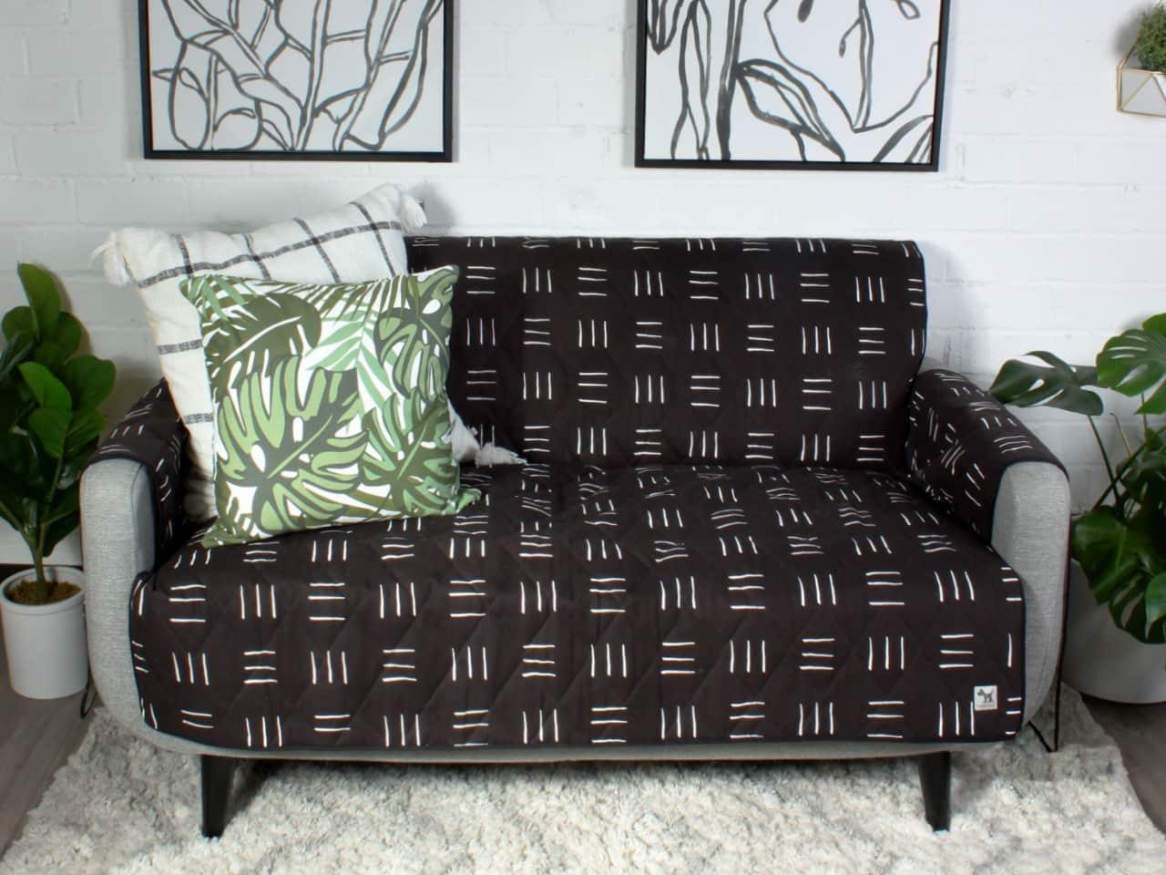Molly Mutt Sofa Cover for Pets, Dreams, 55-in x 78-in