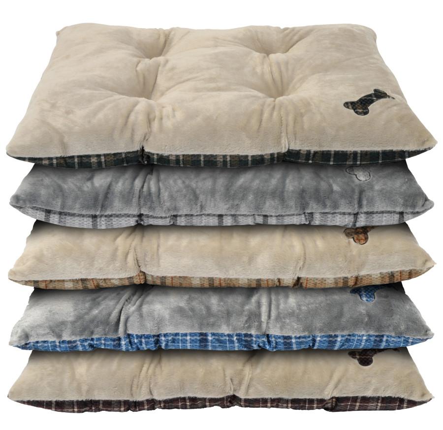 Dallas Manufacturing Company Reversible Tufted Pet Bed, Plaid, Assorted