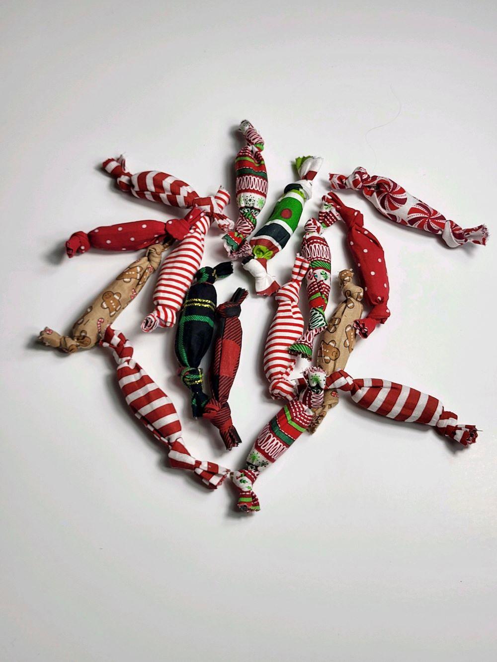 PetCandy Holiday Penny Candy Catnip Cat Toy, Assorted Colors