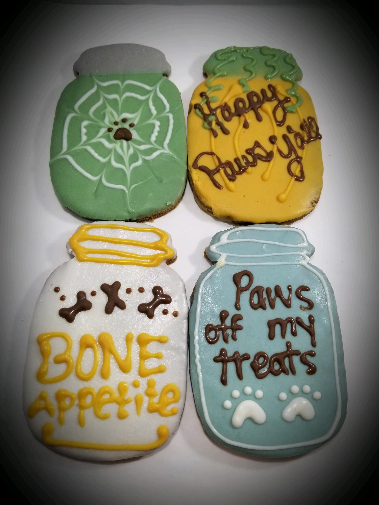 Paws Gourmet Bakery Fall Mason Jars Dog Treats (**)