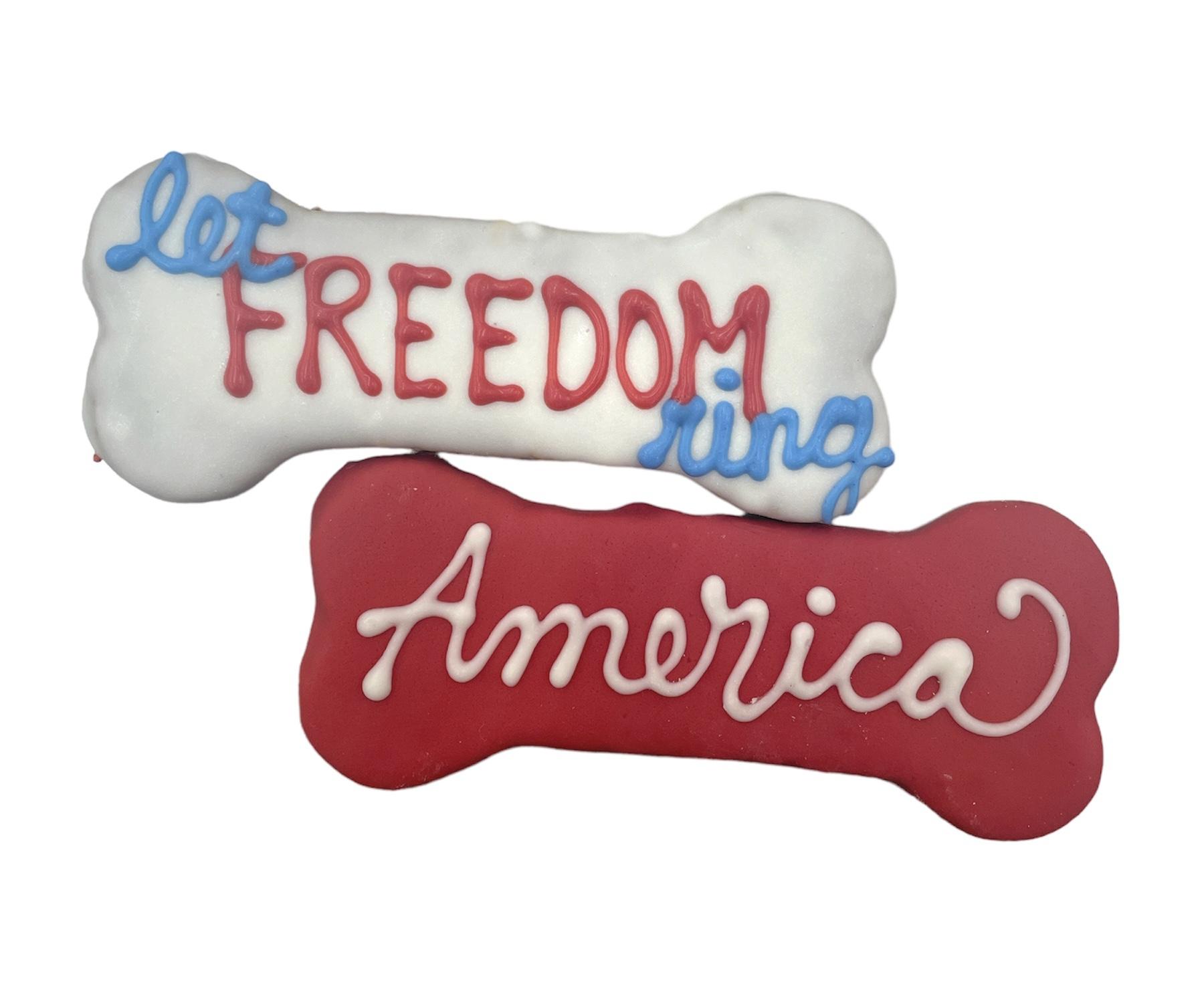 Paws Gourmet Bakery Patriotic USA Bones Dog Treats, 5-in x 2-in (**)