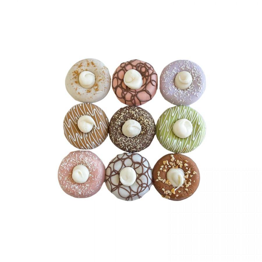 Bosco & Roxy's Gourmet 3D Donuts Dog Treats, Standard