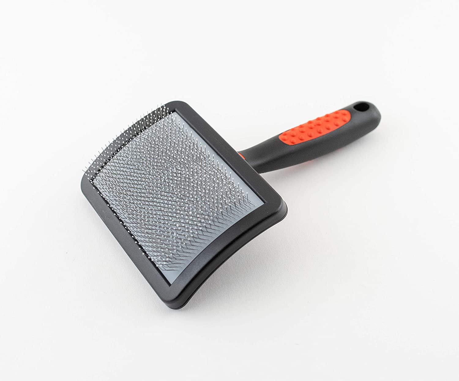 Paw Brothers Universal Soft Pin Curved Slicker Brush with Coated Pin Tips for Dogs
