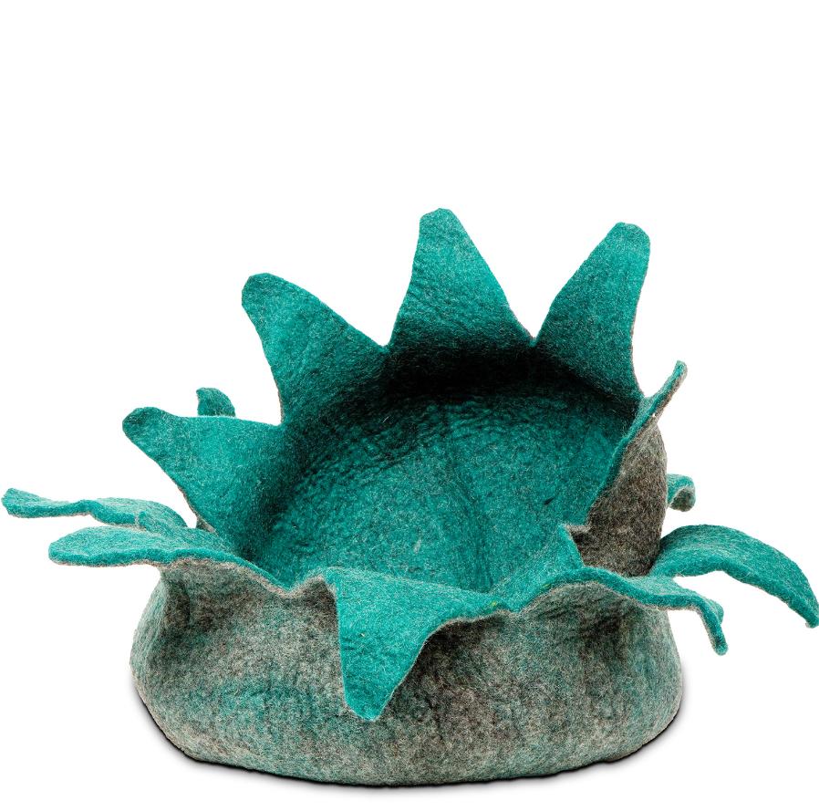 Dharma Dog Karma Cat Petal Wool Basket Pet Bed, Dark Grey/Teal, 20-in