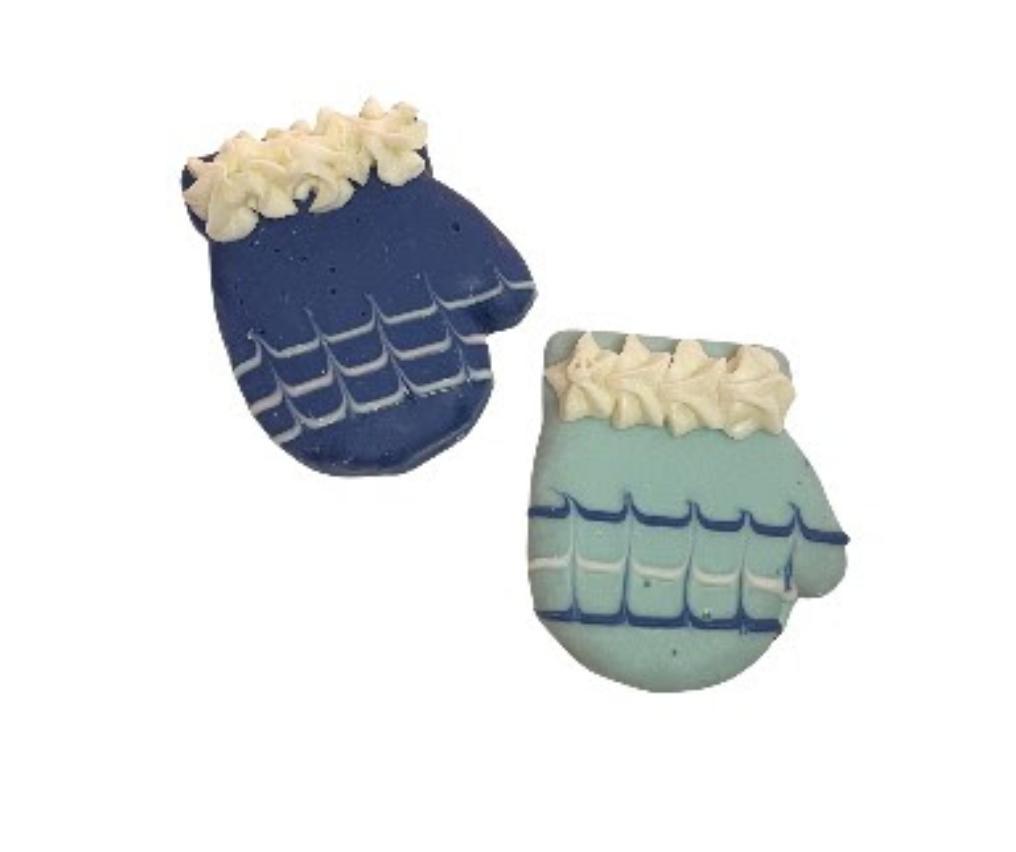 Bosco & Roxy's Winter Wonderland 3D Mittens Dog Treats, 3.5-in