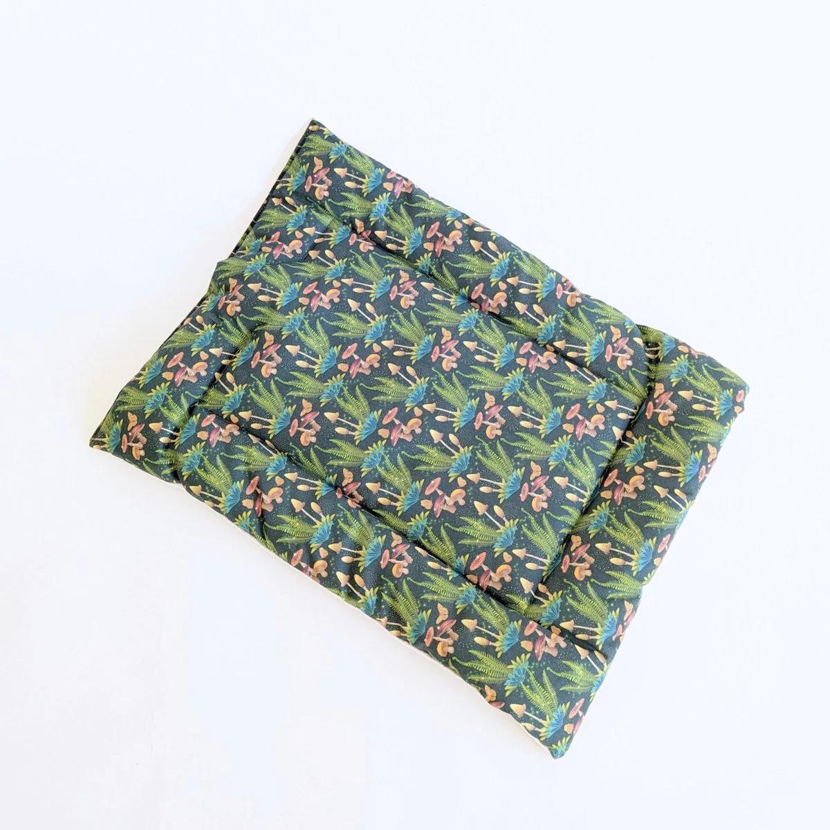 Janery Catnip Mat Cat Bed, Forest Funghi Collection