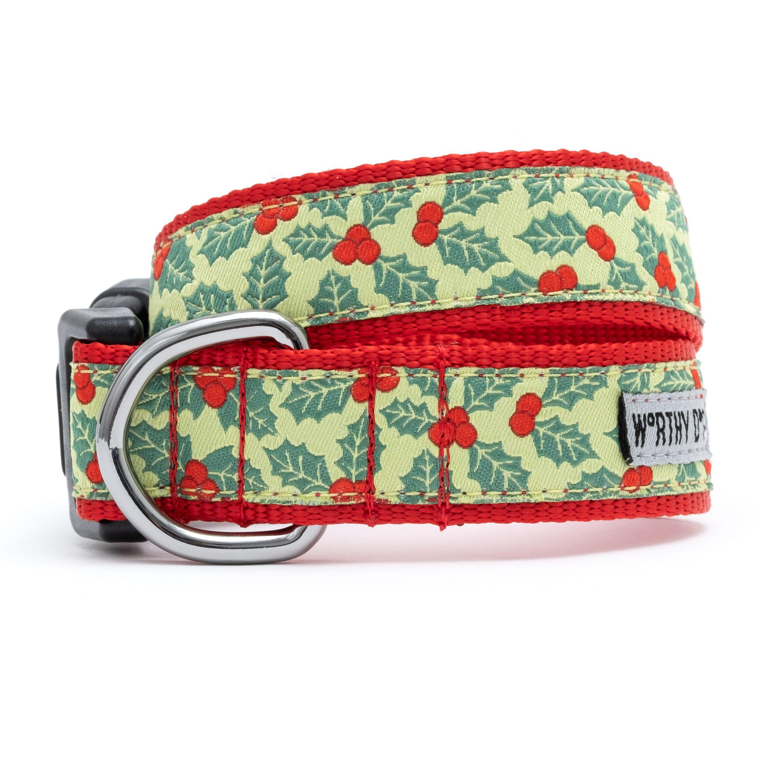 The Worthy Dog Holiday Holly Dog Collar, Green, Small