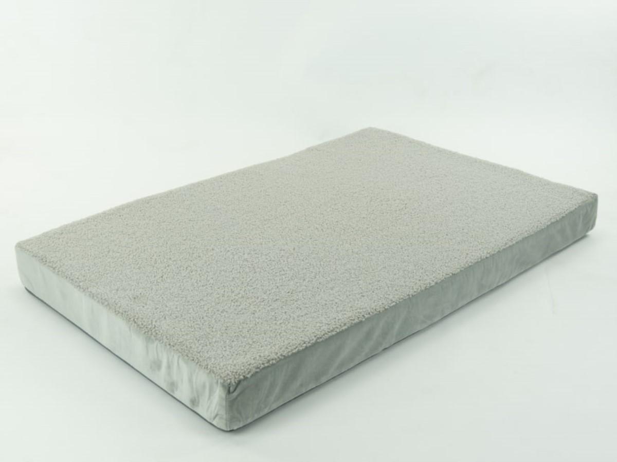 Arlee Dog Crate Mat, Silver, 41 x 27 x 3-in