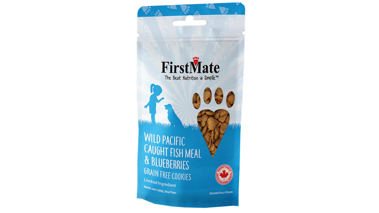 FirstMate Wild Pacific Caught Fish Meal & Blueberries Dog Treats, 8-oz