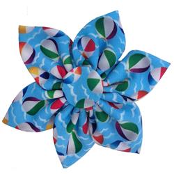 Huxley & Kent Pet Pinwheel, Pool Party, Small