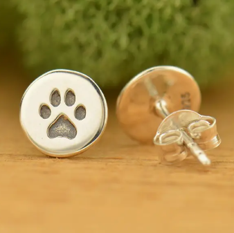 EARRINGS - Sterling Silver Stud Earrings - Etched Paw Print 7x7mm