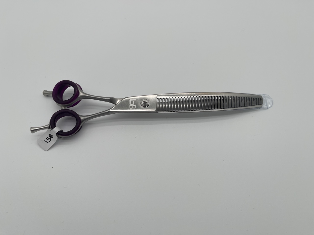BBold  Scissor Curved Chunker 8"