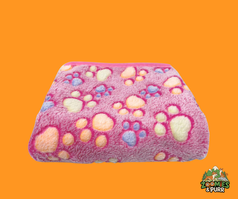 Sierra Snuggle Paws Cozy Fleece Blanket - Pink